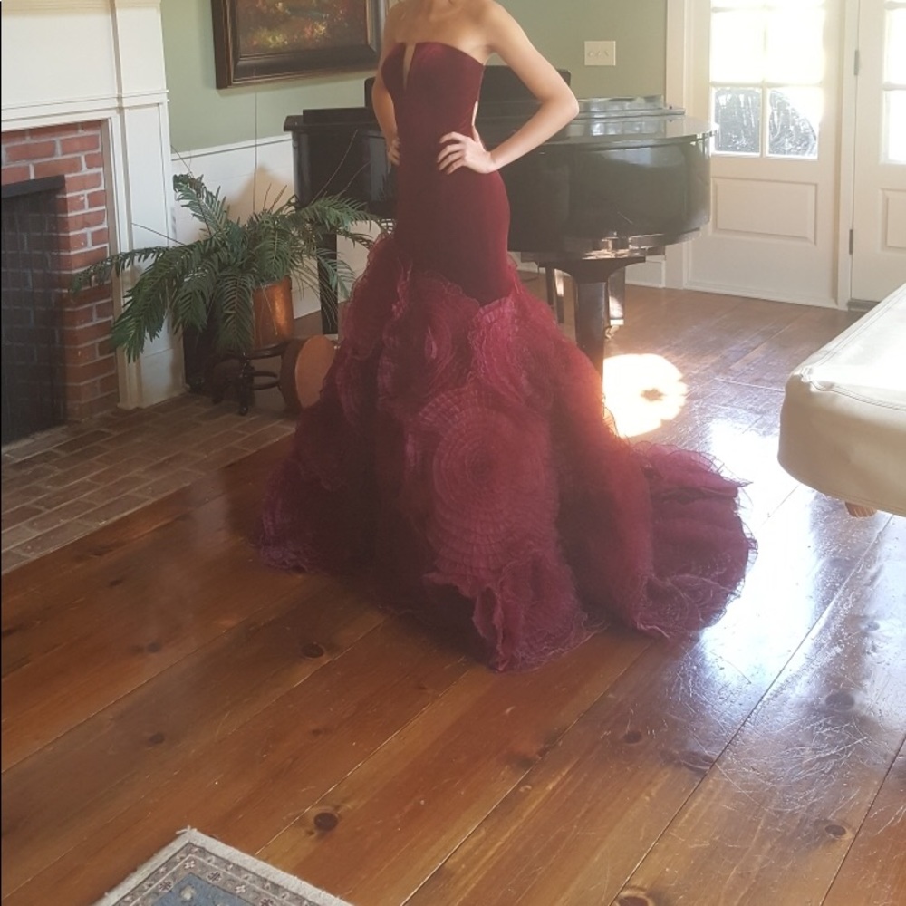 Prom Dress - Picture 2 of 3